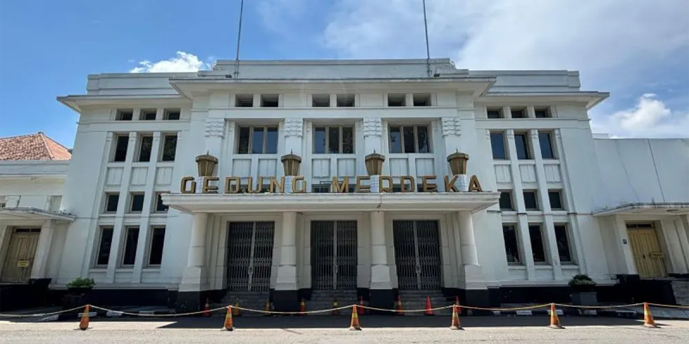Gedung-Merdeka